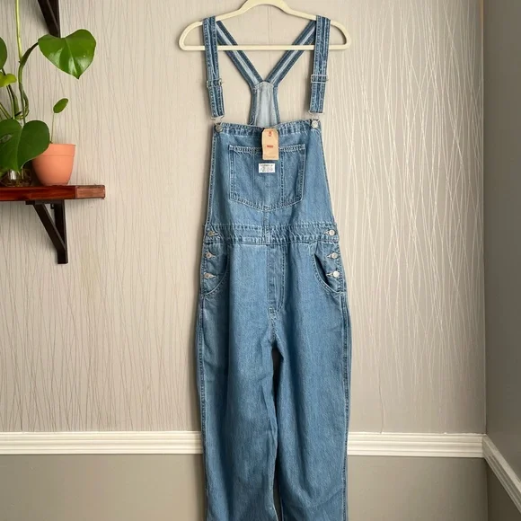 NWT Levi’s Vintage Denim Women’s Overalls - Picture 7 of 15